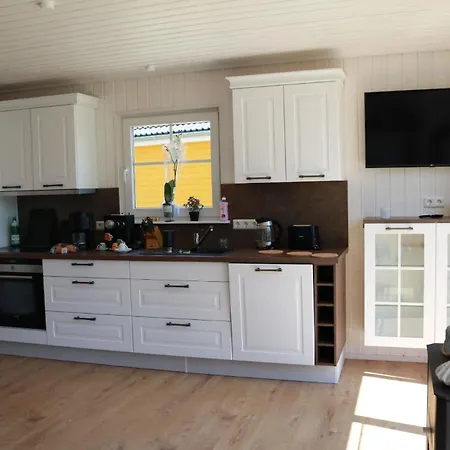 Holiday home Gemuetliches In Zerpenschleuse Mit Privater Terrasse Wandlitz