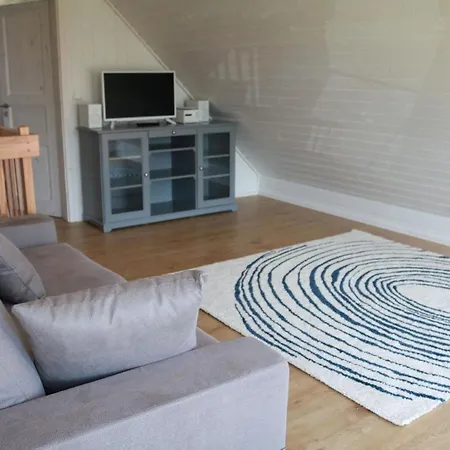 Holiday home Gemuetliches In Zerpenschleuse Mit Privater Terrasse Wandlitz